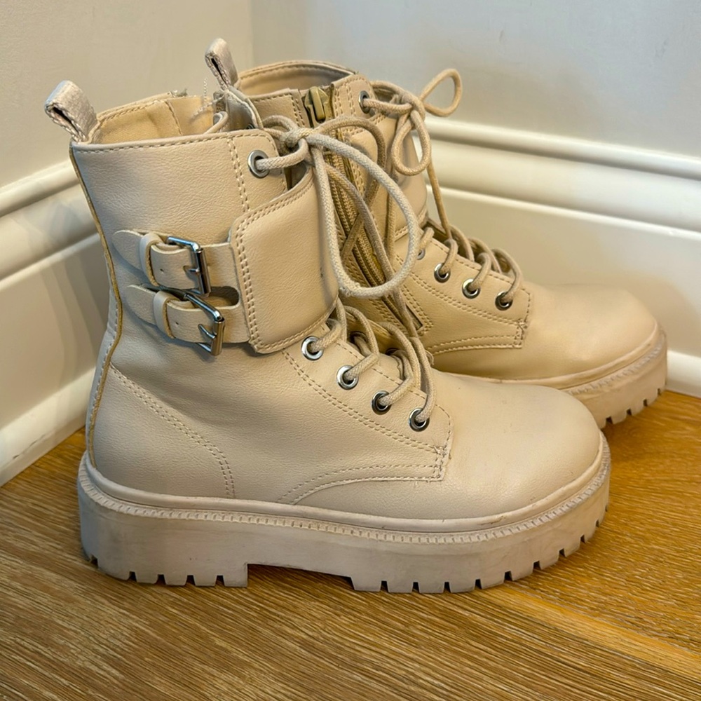Zara Girls Combat Boots Khaki size 34 (us 4)